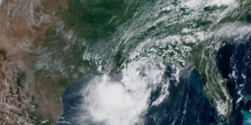 3 Things to Know as Tropical Storm Bertha Meanders West