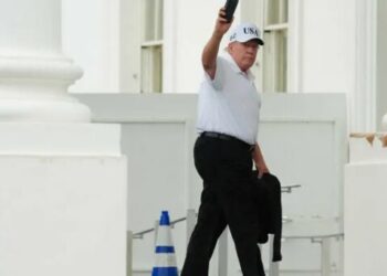 Trump official makes astonishing admission about White House bombing rift