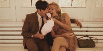 Relationship Experts Say You Decide a First Date’s Fate in the First 4 Minutes