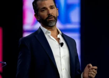 ‘Desperate’ Don Jr.’s ‘shameless corruption’ pursuit is doomed to fail: Analyst
