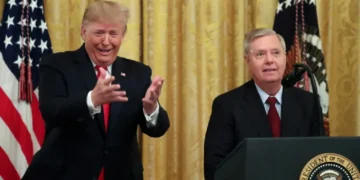 A Mar-a-Lago speakerphone call captured Lindsey Graham’s cynical Trump bargain: column