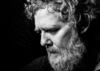 Glen Hansard, ‘Once’ Star and Oscar-Winning Songwriter, Dies at 56 in Motorcycle Crash