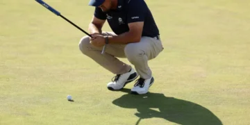 Bryson DeChambeau demands PGA officials call Trump over a penalty ruling