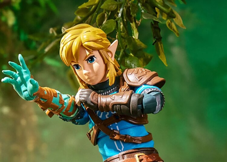 First Look: New Legend of Zelda Toy Line Kicks Off With Tears of the Kingdom Wave