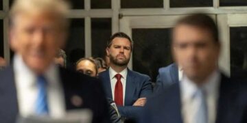 JD Vance fails to win over wary Republicans as deadline for Trump scheme looms: report