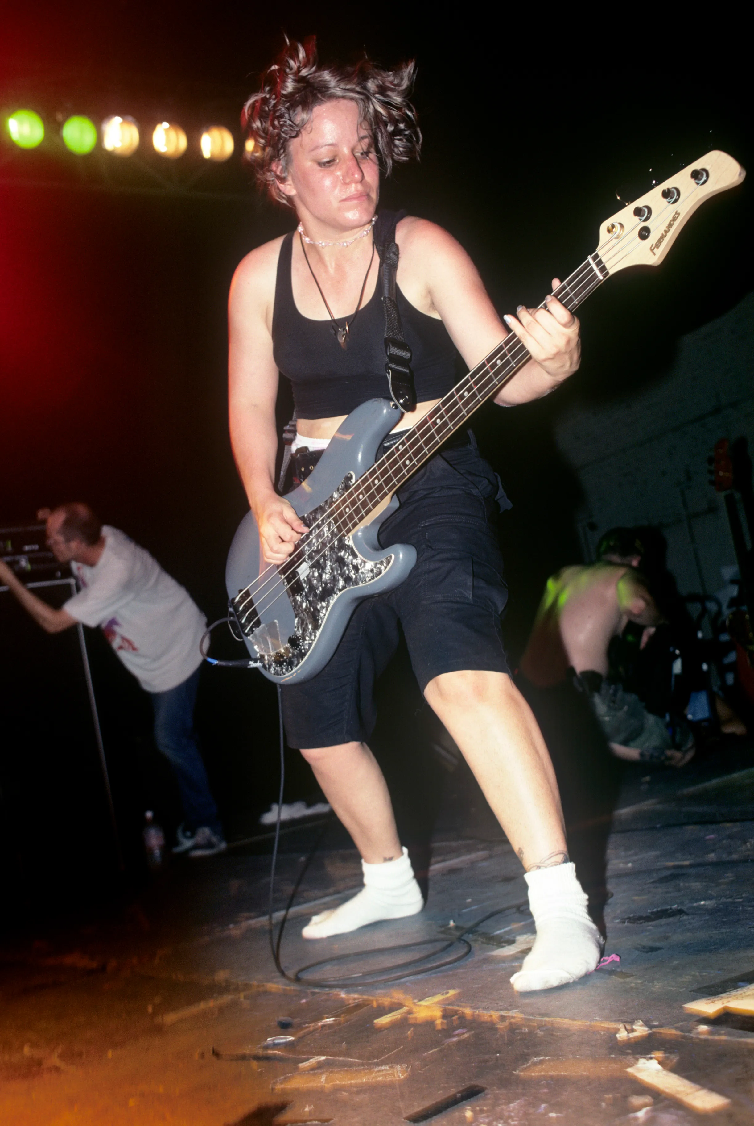 L7 Rocker Jennifer Finch Dead At 59 Days After Announcing Aggressive L7 Rocker Jennifer Finch Dead At 59 Days After Announcing Aggressive