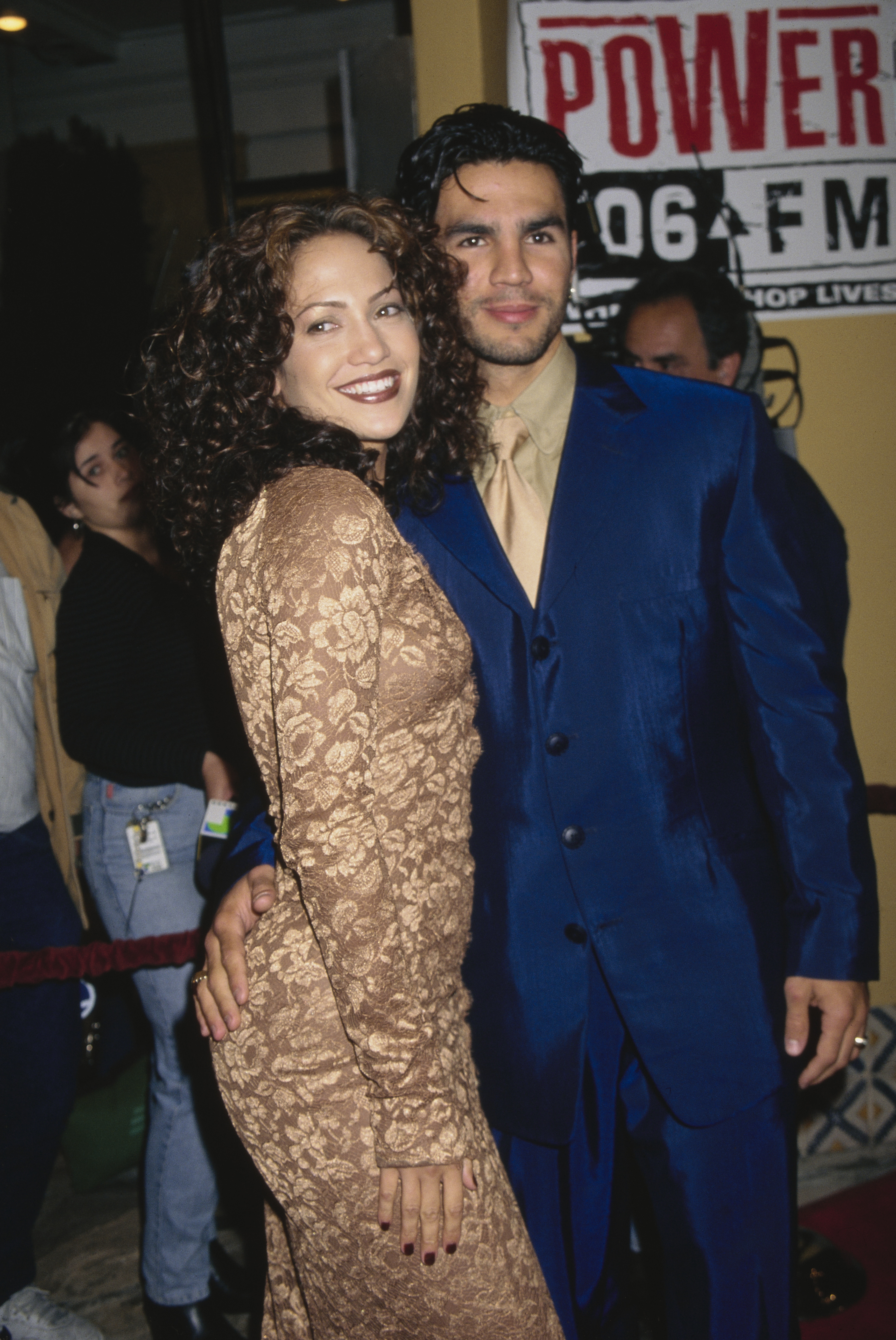 Jennifer Lopez and Ojani Noa pose together at the 