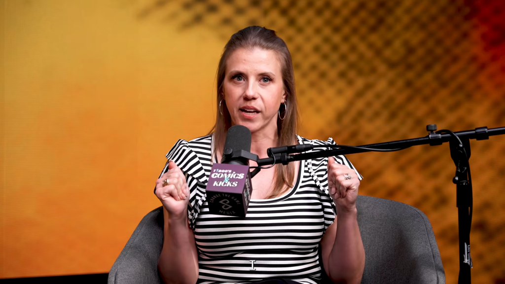 Jodie Sweetin talking on the 