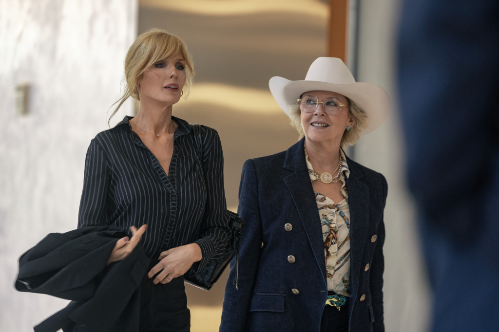 Kelly Reilly as Beth Dutton and Annette Bening as Beulah Jackson.