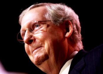 ‘Insulted’ GOP senator storms off live interview when pressed on McConnell’s proof of life