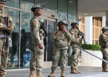 Pizzeria owner bans National Guard troops and dares Trump admin to do something about it