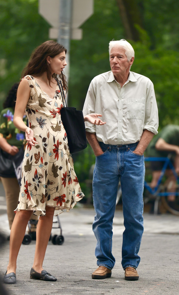 Richard Gere and Diana Silvers filming 