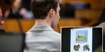 Gun expert claims she received only 4 bullet fragments despite the total of 7 recovered from crime scene