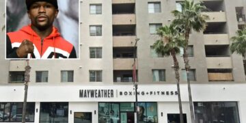 Manny Pacquiao takes over Floyd Mayweather’s former Hollywood gym in brutal troll