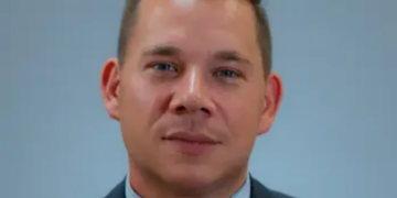 Epic blunder as Republican accidentally enacts bill he meant to veto