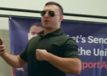 Pardoned J6er humiliated after botched attempt to crash Dem campaign event