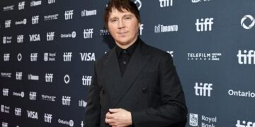 Paul Dano Boards ‘Possession’ Remake at Paramount