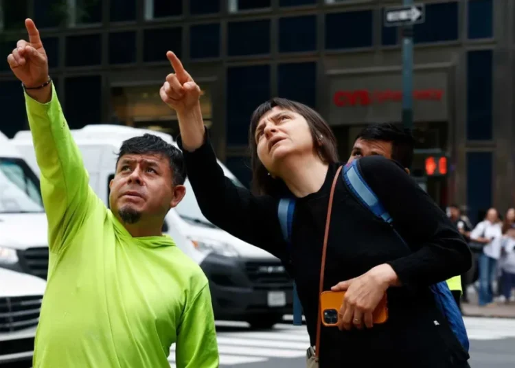 Manhattan skyscraper at risk of collapse triggers evacuation