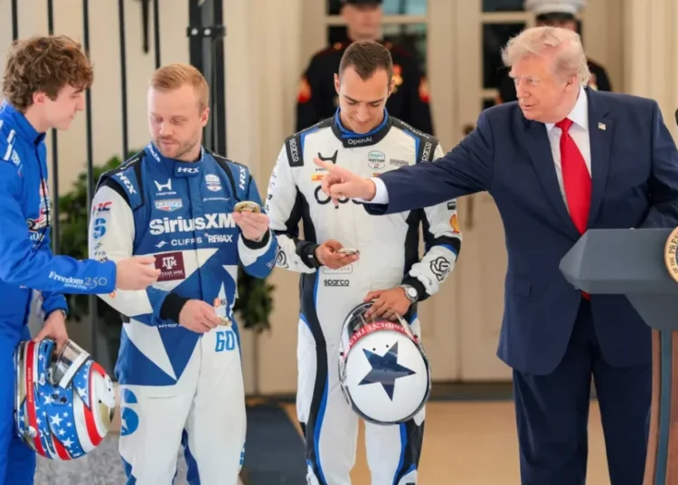 Internet stunned as Trump skips Lindsey Graham tribute for race cars: ‘Didn’t mention him’