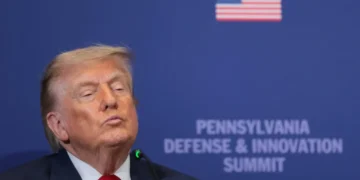 Trump’s wild claim during defense summit baffles onlookers: ‘Lies are getting dumber’