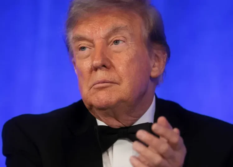 Trump shrugs as Wolf Blitzer details his assault on the press in WSJ award speech