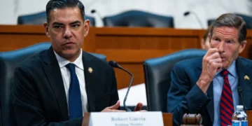 ‘Completely ridiculous’: GOP’s ‘shameful’ Jeffrey Epstein stunt torn to shreds on CNN
