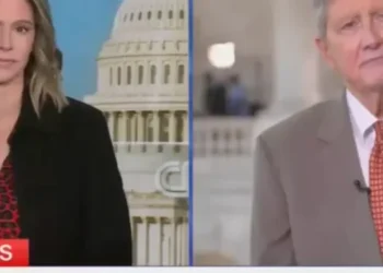Internet mocks GOP senator’s ‘unreal’ Blanche defense during CNN interview: ‘Cowardly’