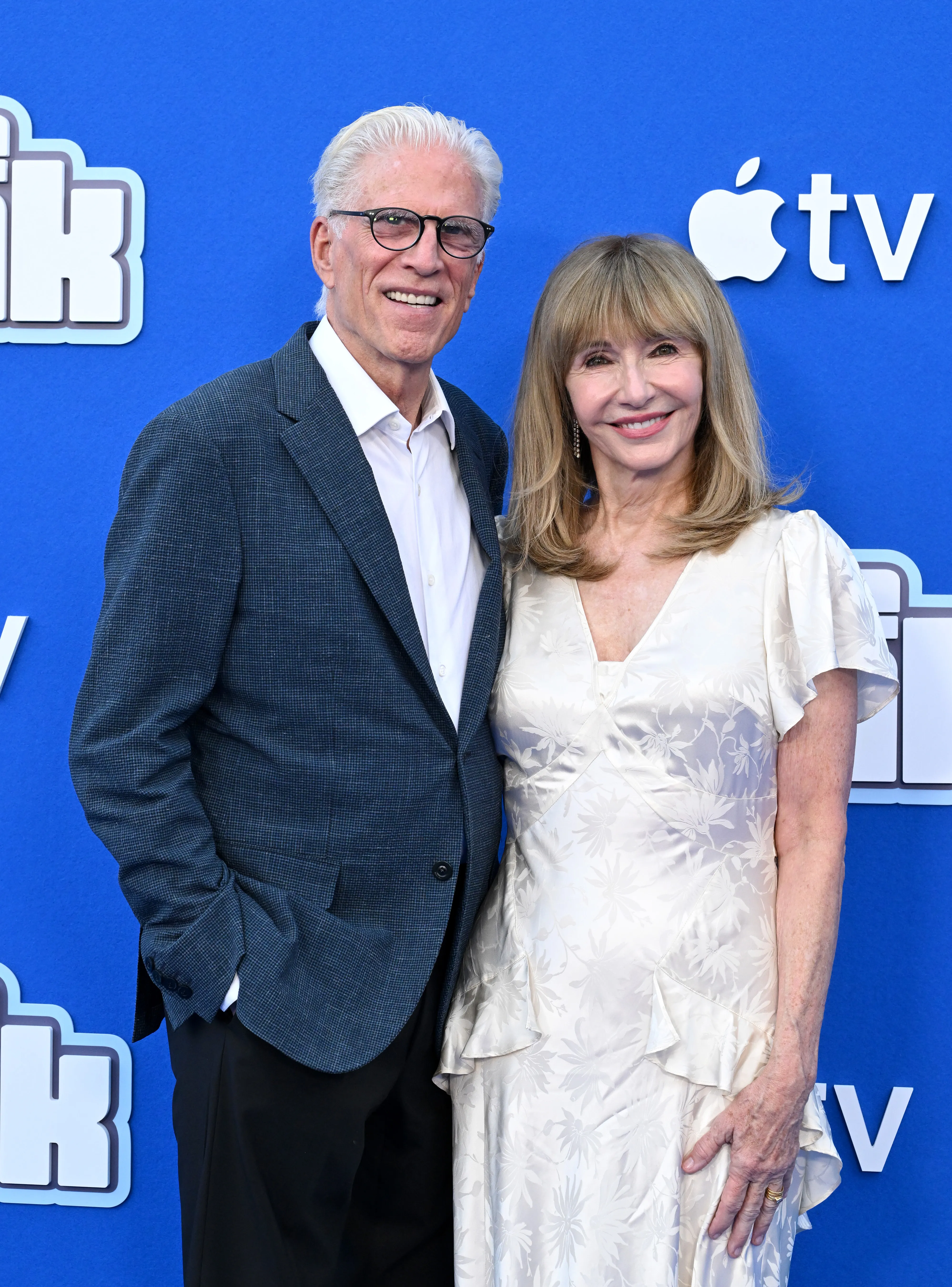 Ted Danson and Mary Steenburgen attends the premiere of 