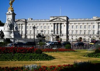 Epstein banner flies in Buckingham Palace Throne Room as fury mounts at Andrew
