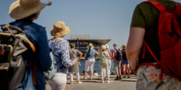 In Travel Hot Spots, Gatekeepers Are Hiding Their Favorite Places