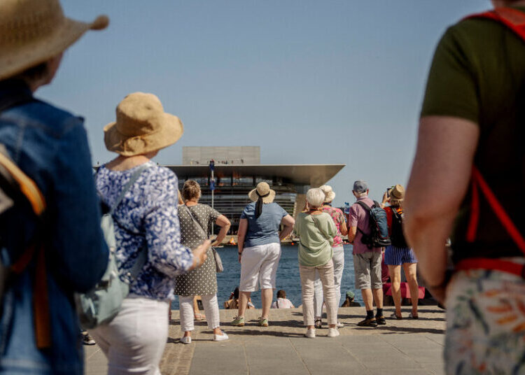 In Travel Hot Spots, Gatekeepers Are Hiding Their Favorite Places