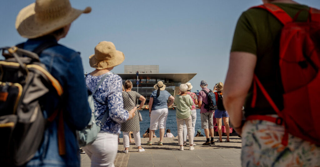 In Travel Hot Spots, Gatekeepers Are Hiding Their Favorite Places