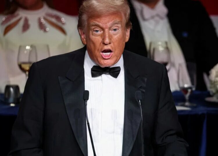 Trump’s ‘bafflingly stupid’ midnight move splits GOP and unites cheering Dems: analysts