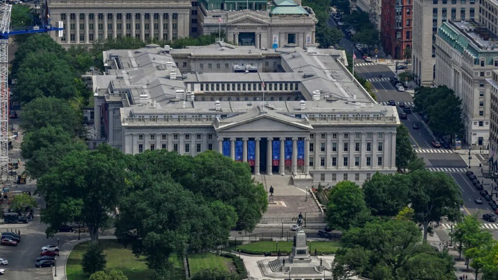 Noose found in federal facility before Juneteenth spurs oversight demands: report