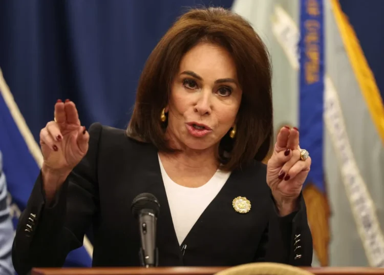 Fox lawyer bellylaughs as Pirro’s Reflecting Pool case hinges on ‘worthless’ paint chips