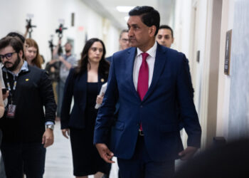 Khanna and Gallego withdraw Platner endorsements