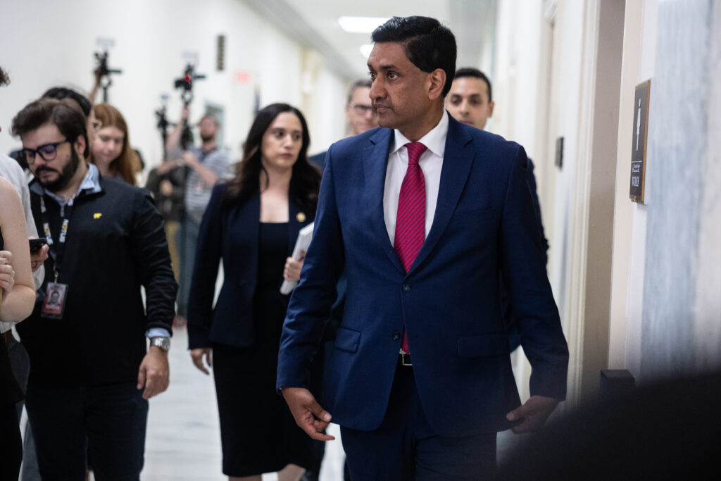Khanna and Gallego withdraw Platner endorsements