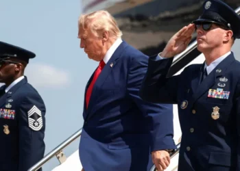 Trump allies quietly advising GOP candidates to distance themselves from him as polls sink