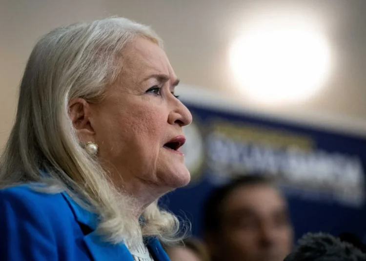 ‘Murder committed!’: Lawmaker sobs as she vows justice for ICE victims