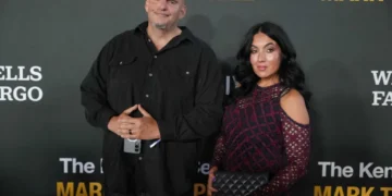 Sen. John Fetterman mocked over his tribute to Sen. Lindsey Graham