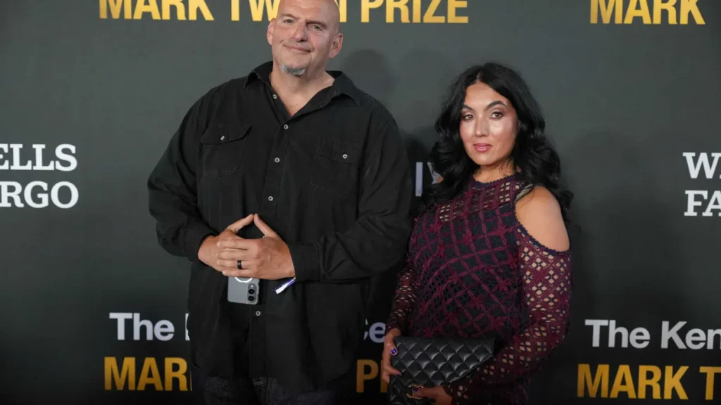 Sen. John Fetterman mocked over his tribute to Sen. Lindsey Graham