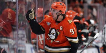 Ducks keep Leo Carlsson, matching offer sheet to make him NHL’s highest-paid player