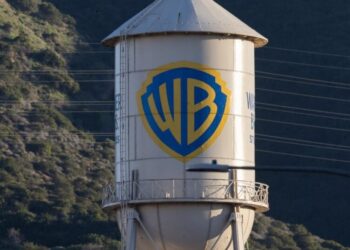 Paramount, state attorneys general spar over antitrust trial date