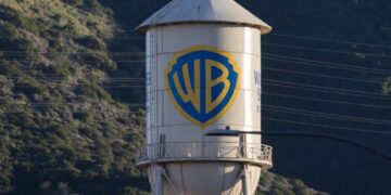 Paramount, state attorneys general spar over antitrust trial date