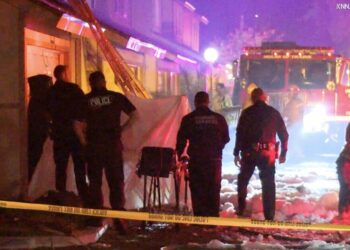 1 dead, 60 displaced after fire in Baldwin Park townhouse community