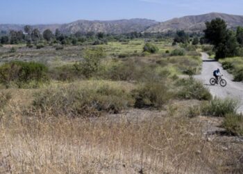 Japanese company bets on water-from-air tech to help water-starved areas in California