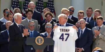 Letters to Sports: Negatives outweigh positives in Dodgers’ White House visit