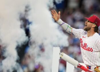 Bryce Harper’s beef with FanDuel could end up in court, legal experts say