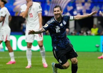 Lionel Messi chases historic World Cup repeat as Argentina faces Spain in final