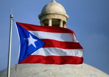 Board offers $3-billion settlement to restructure Puerto Rico power company debt
